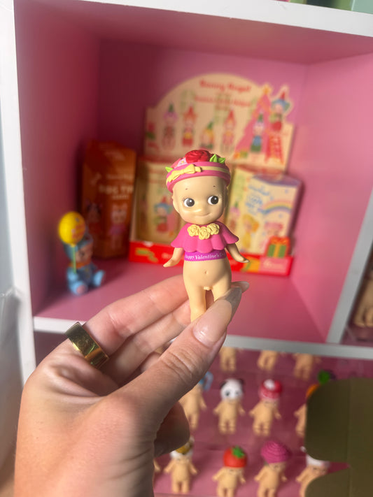 sonny angel opened 2018 Valentine rose box