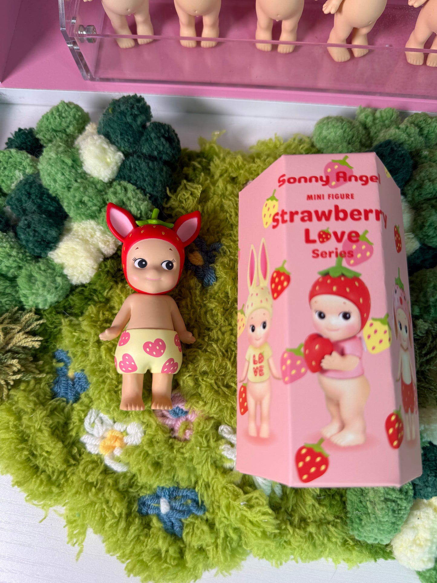 sonny angel strawberry love fawn
