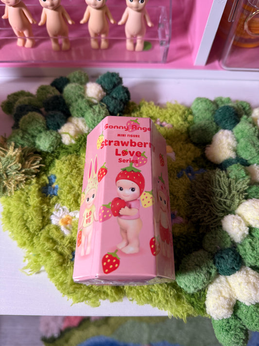 sonny angel sealed strawberry love