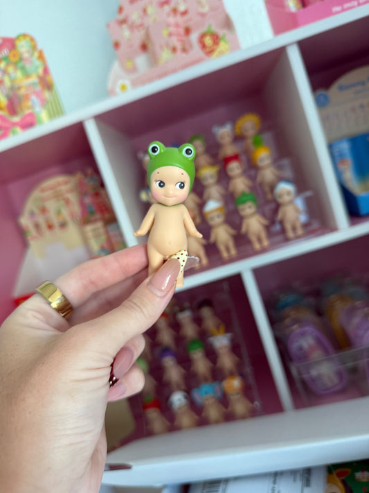 sonny angel opened animal v1 frog