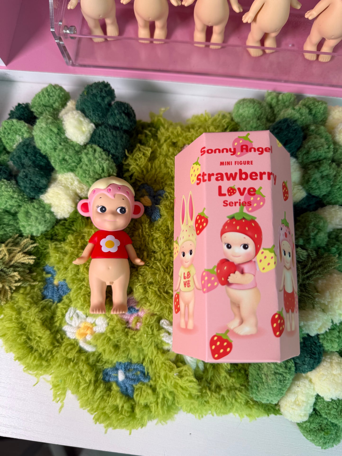 sonny angel strawberry love monkey