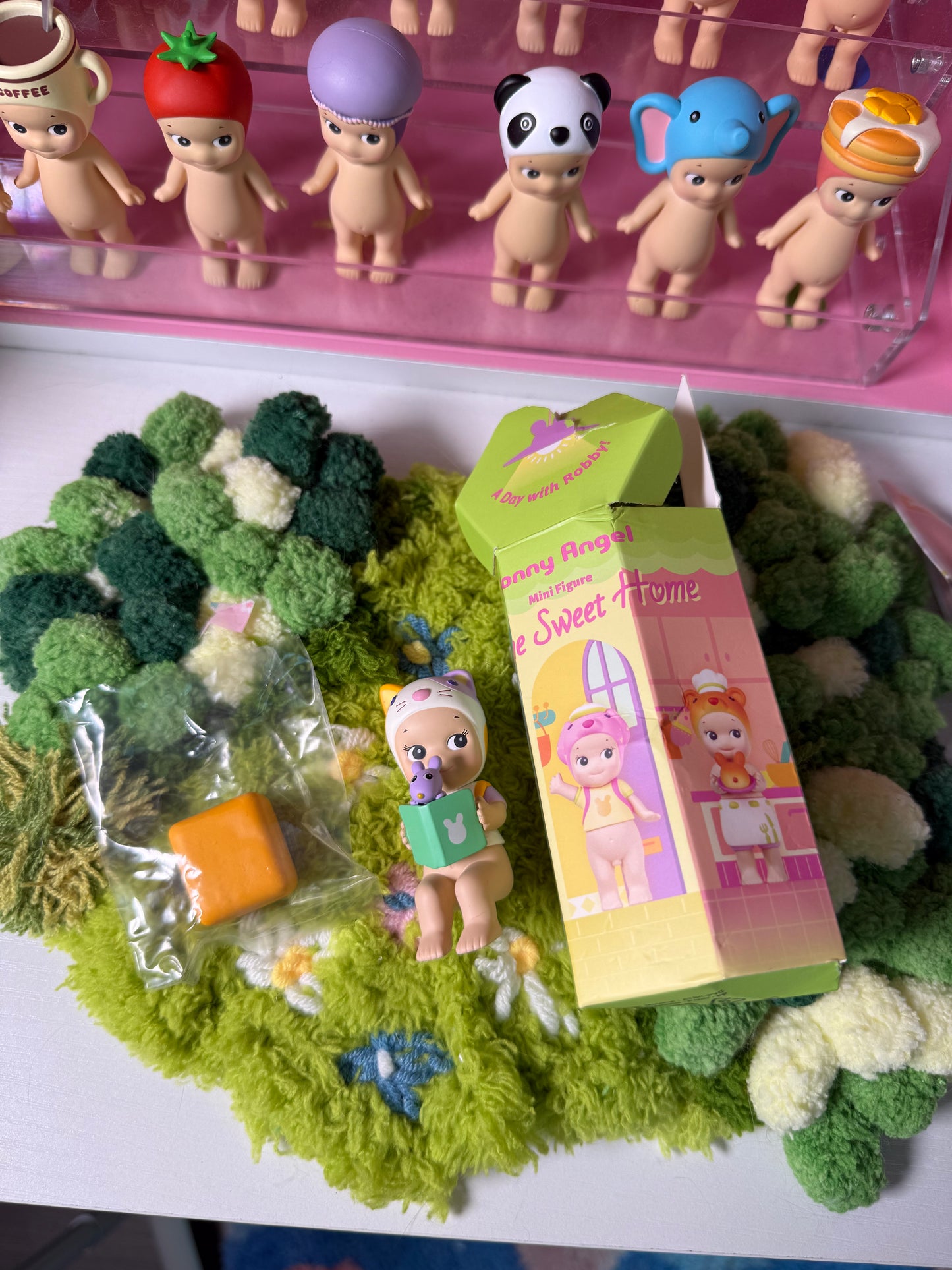 sonny angel opened hsh cozy reading cat